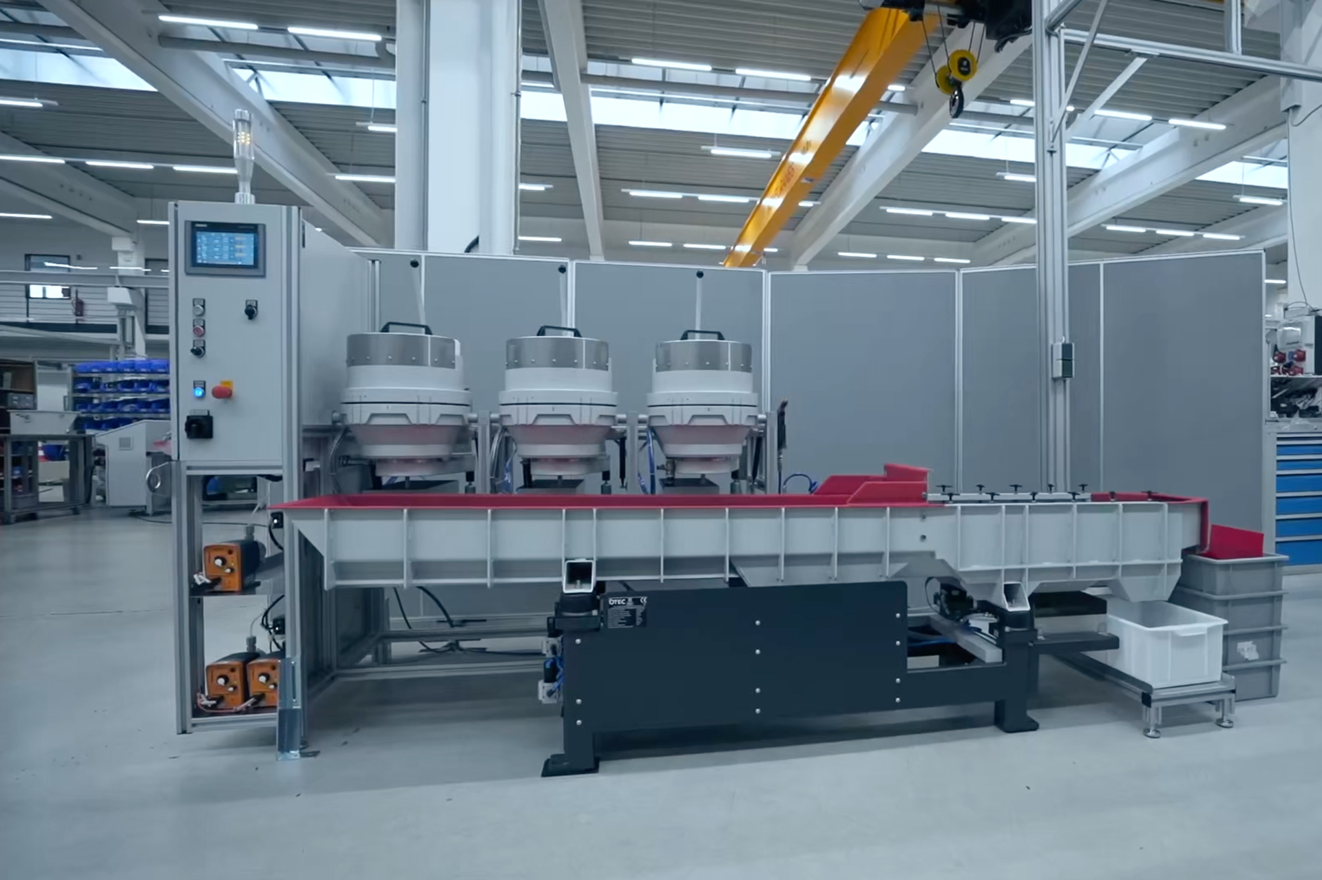 TEASER Video CF3x18 with separation channel EN 20230614