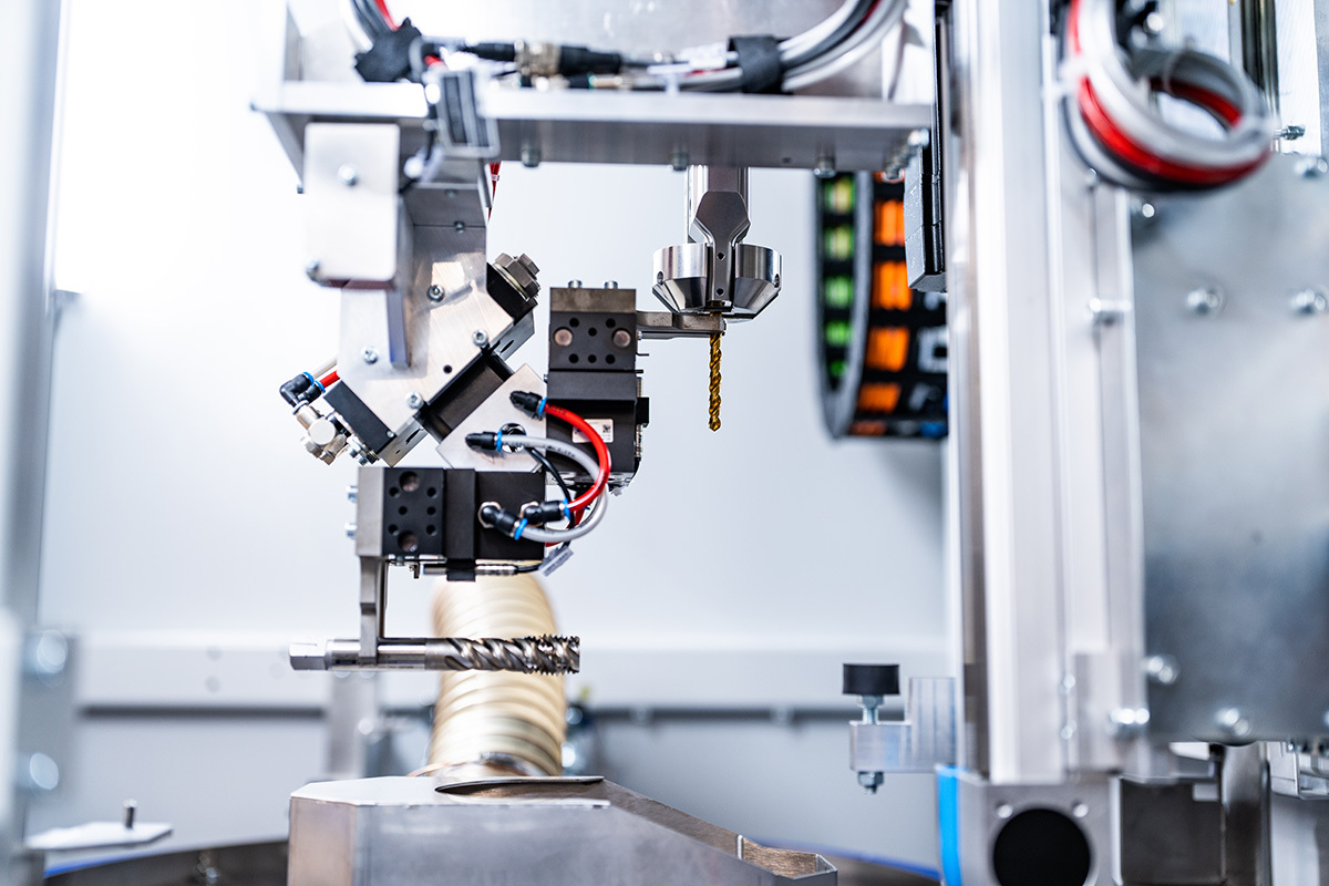 Streamfinishmaschine SF1 PLS 2023 300dpi 4